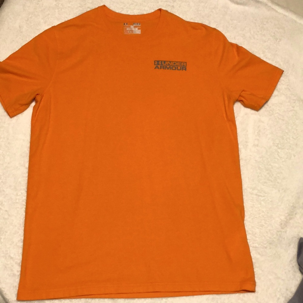 Orange men’s under armor heat gear t-shirt